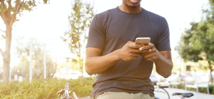 Cómo enviar mensajes de texto a la persona que te gusta sin ser aburrido: Encuentra consejos encantadores aquí