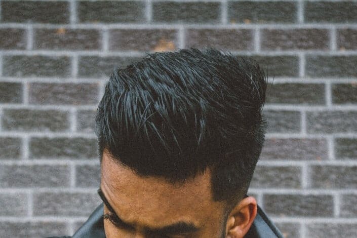 50 cortes de pelo para hombres: los mejores peinados con estilo para 2021.