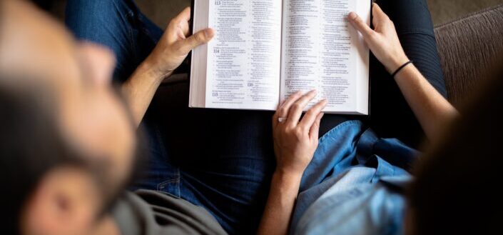 Más de 20 frases cristianas, bíblicas y de proverbios