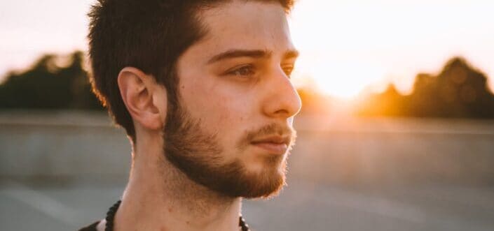 5 cosas que los hombres de alto valor nunca hacen 5 cosas que los hombres de alto valor nunca hacen